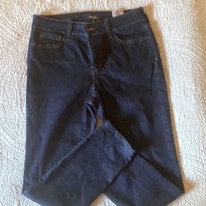 Women’s skinny jeans, size 10, NYDJ